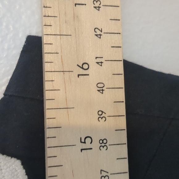 H&M Crop Top Women's SZ 10 Black and White Chevron Y2K Whimsigoth - Picture 7 of 8